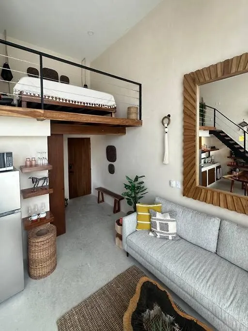 Apartamento 2 Bdr Stunning Designer Loft - Centro Tulum México