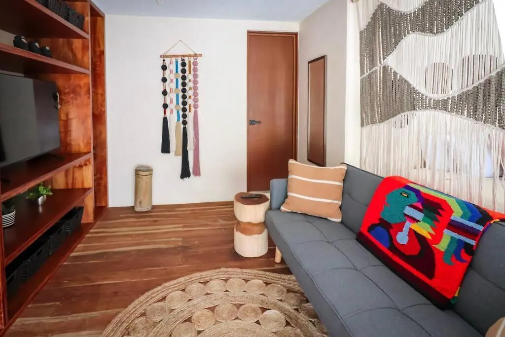 Apartamento 2 Bdr Stunning Designer Loft - Centro Tulum México